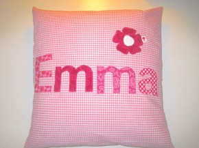 Kissen personalisiert incl. 4 Buchstaben ab 22,50 EUR