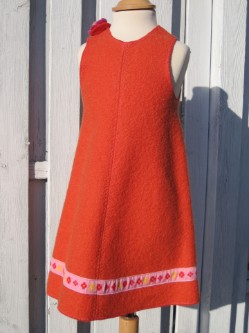 Walkkleid Gr. 98/104, 39 EUR